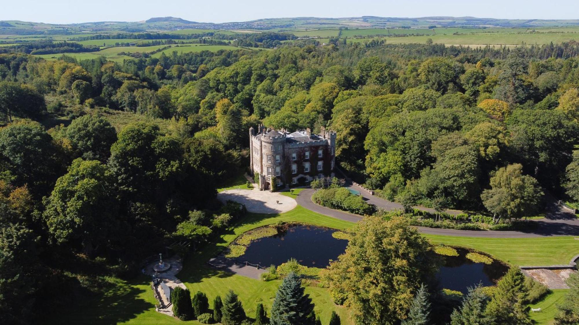 Cloncaird Castle Estate Cottages Maybole Exterior foto